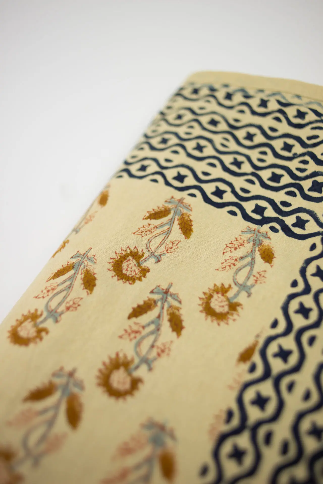 Nappe à fleurs