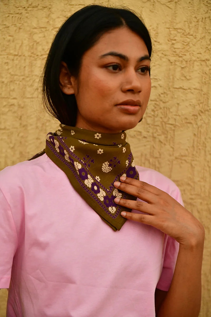 Foulard indien olive