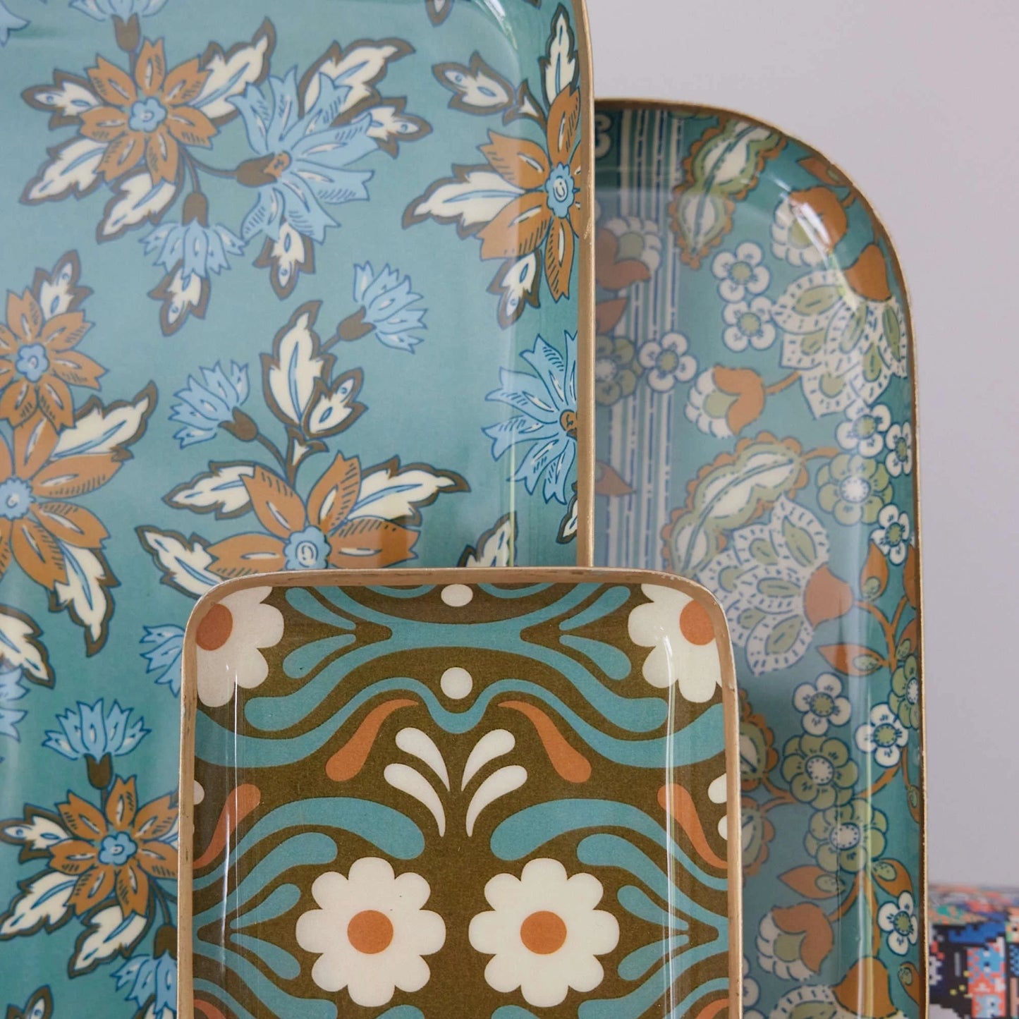 Plateau fleurs azur S