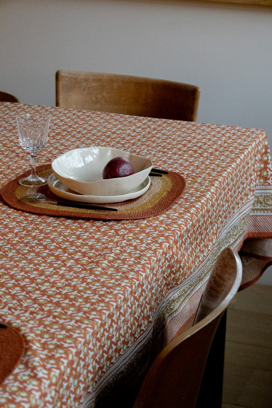 Nappe à motifs rouille / plusieurs tailles