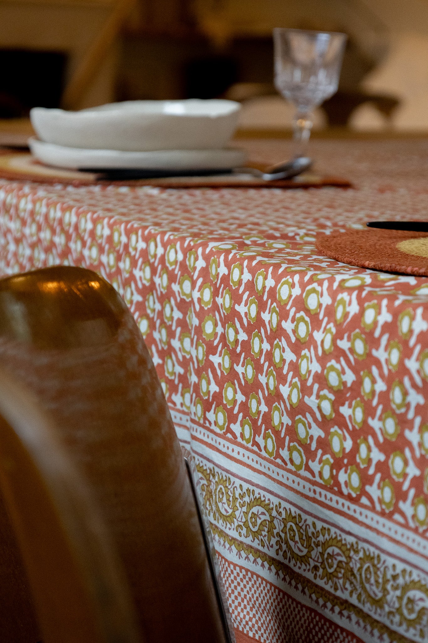Nappe à motifs rouille / plusieurs tailles