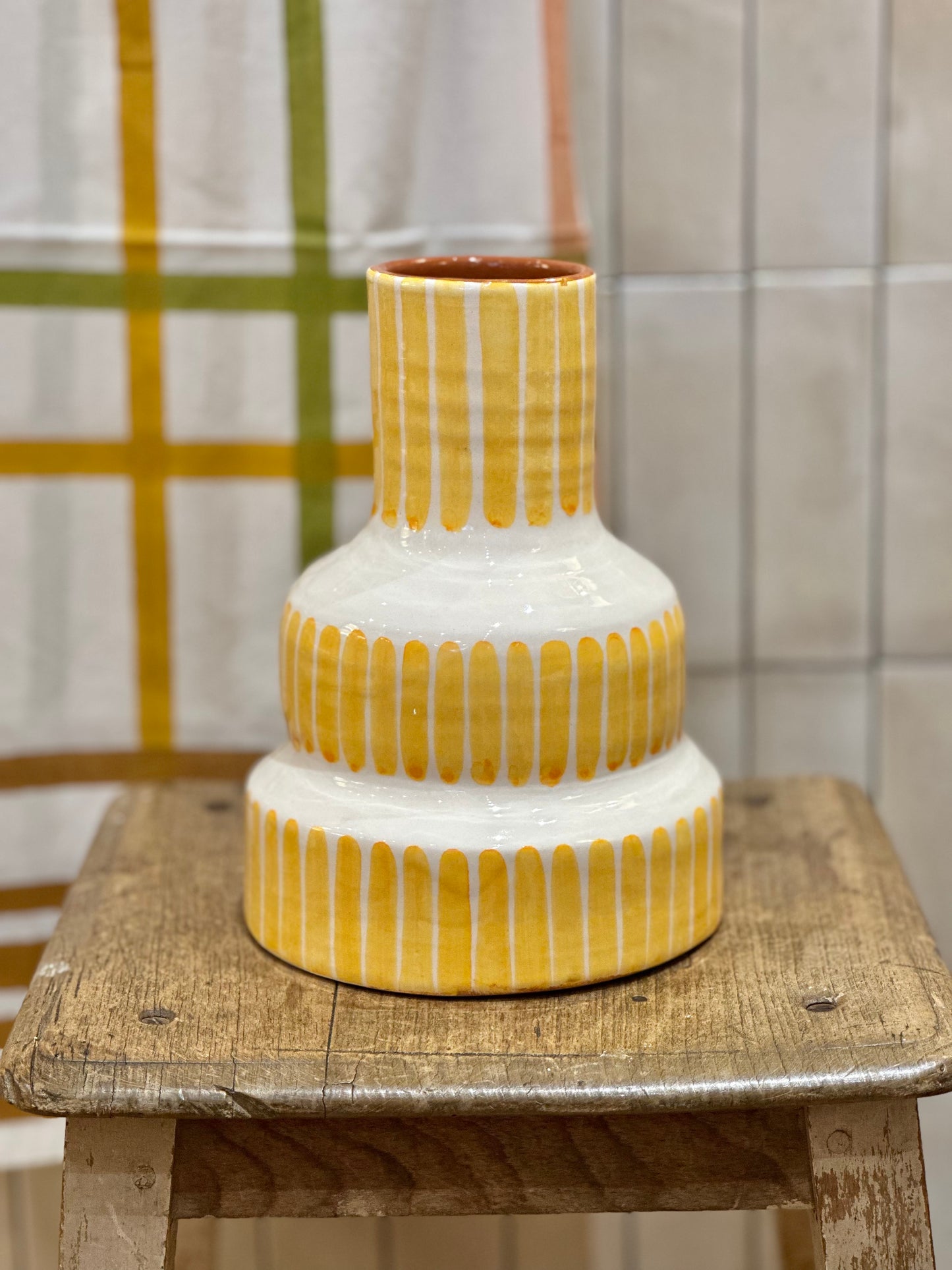 Vase rayure jaune L