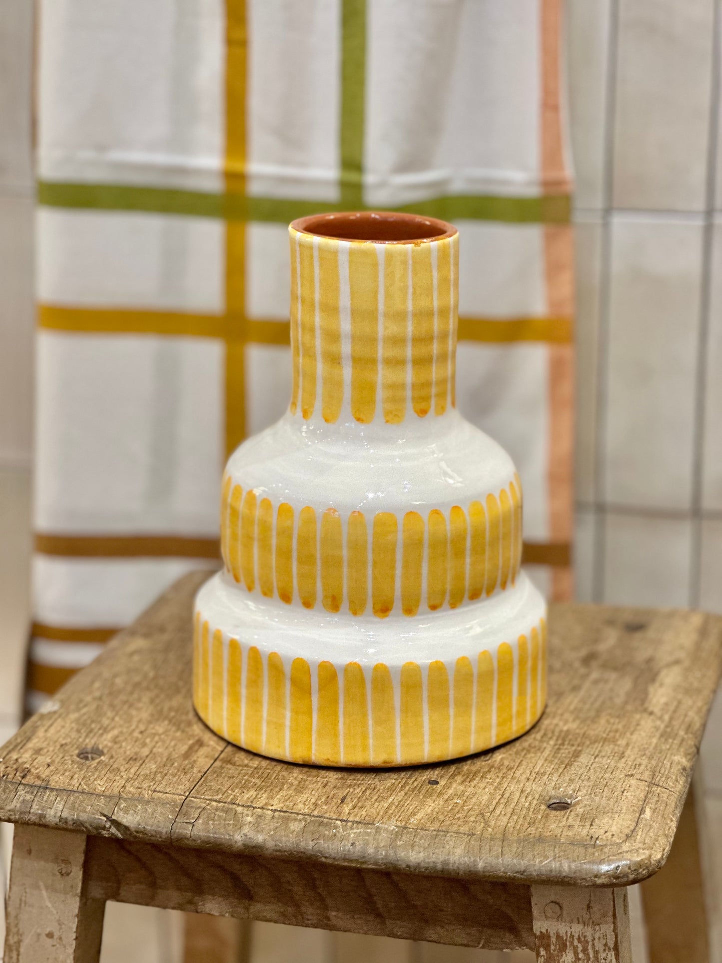 Vase rayure jaune L