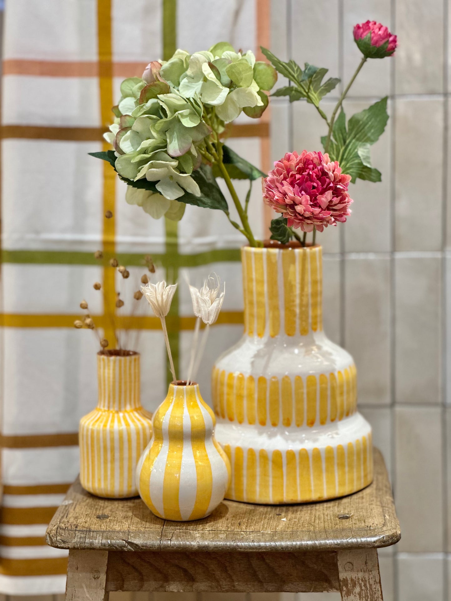 Vase vague jaune S