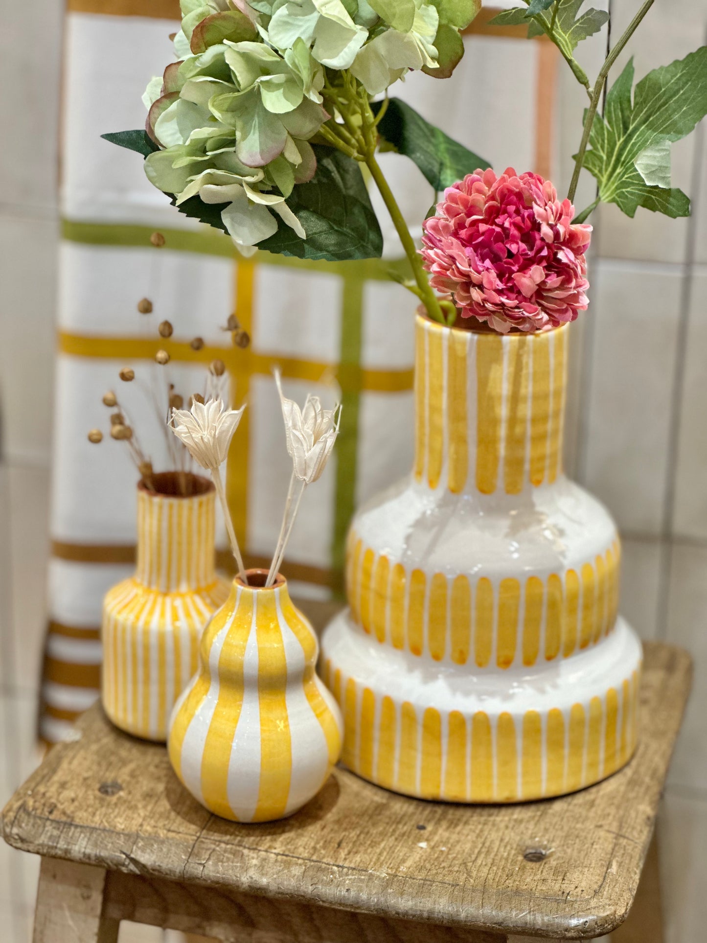 Vase vague jaune S