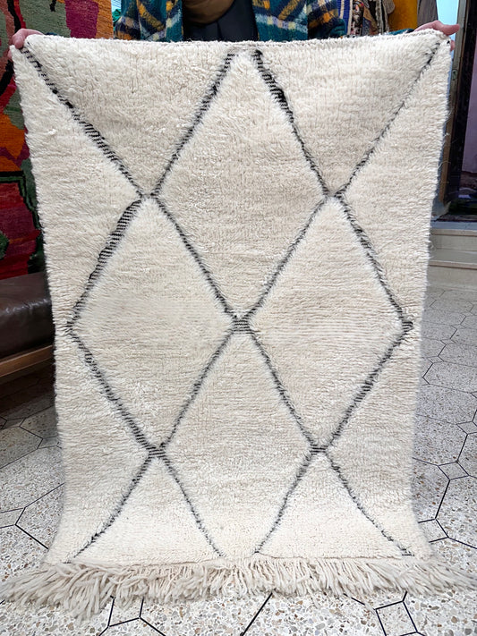 Béni Ouarain X Mrirt 97 x 138 cm  - 150