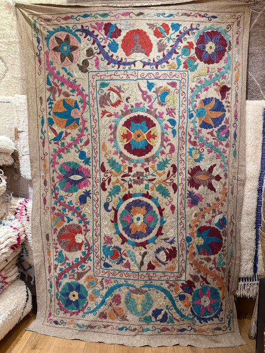 Suzani 3