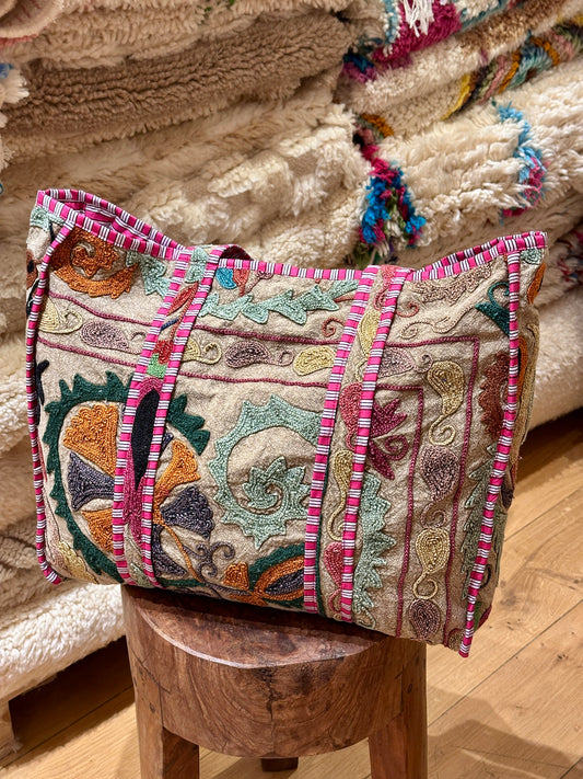 Sac Suzani rose