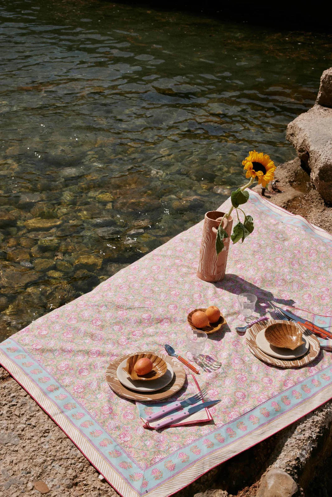 Nappe à fleurs - plusieurs tailles