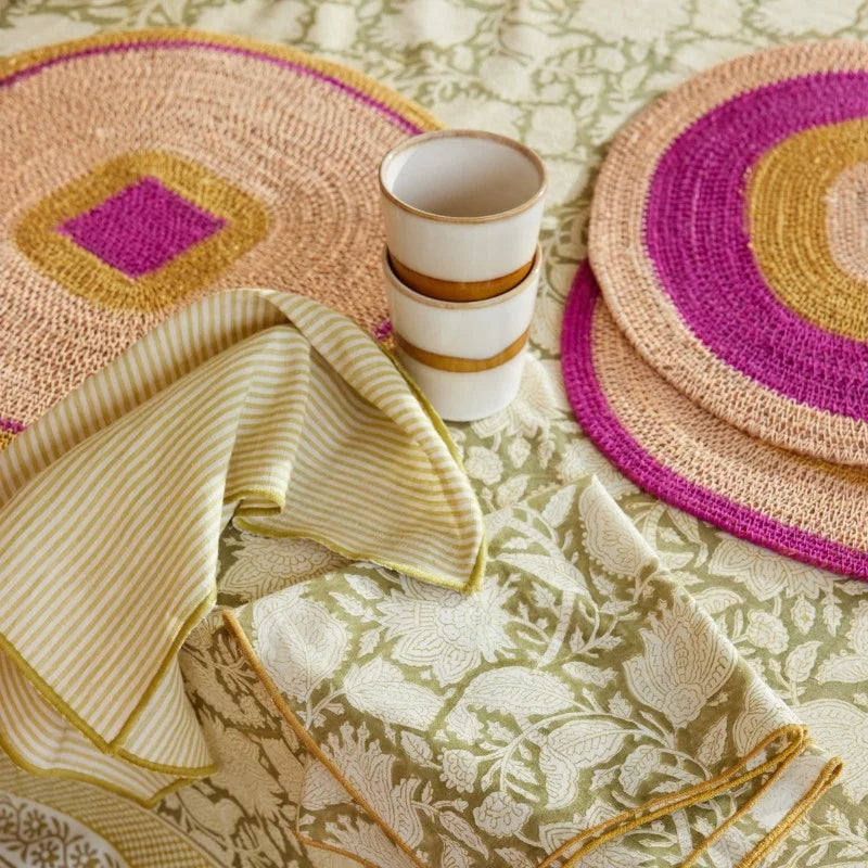 Nappe à fleurs kaki