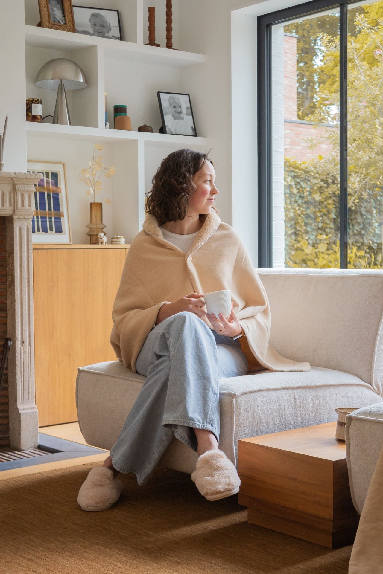 Chausson fausse fourrure taupe - plusieurs tailles