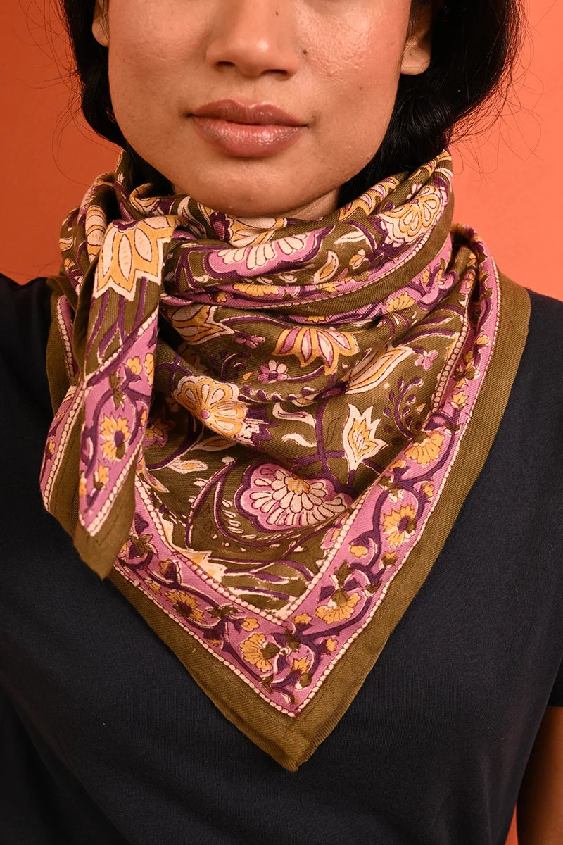 Foulard indien kaki