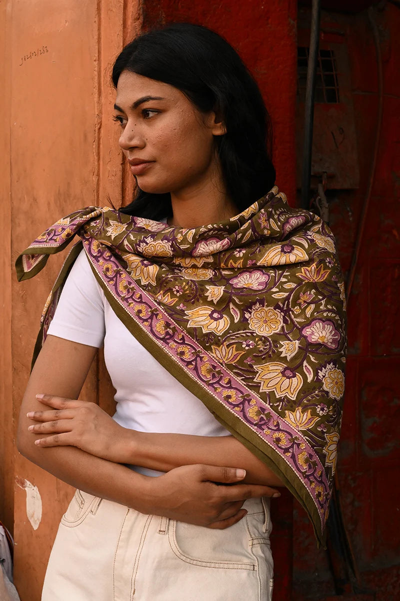 Foulard indien kaki