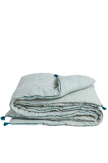 Edredon fleuri bleu gris