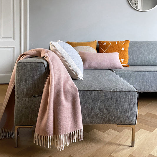 Plaid en laine rose