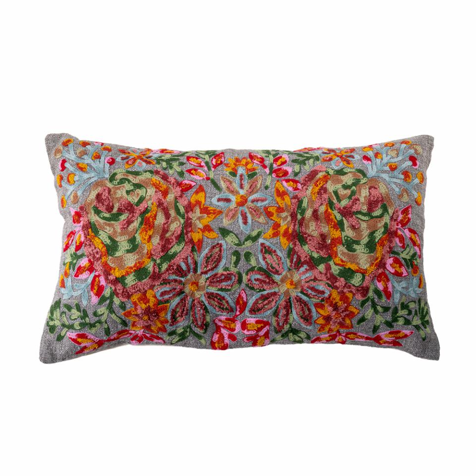Coussin broderie bouquet