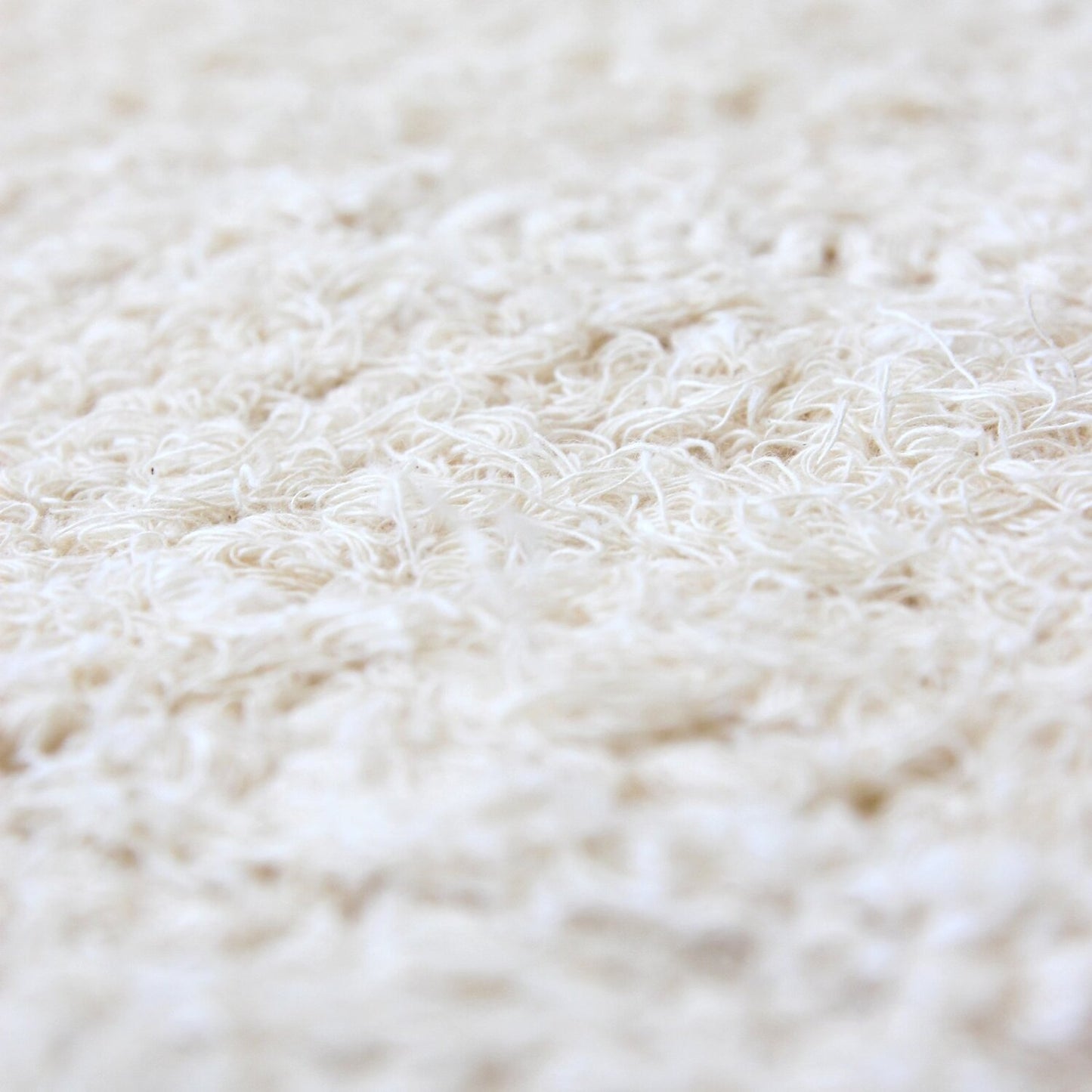 Tapis blanc rayure noire - plusieurs tailles
