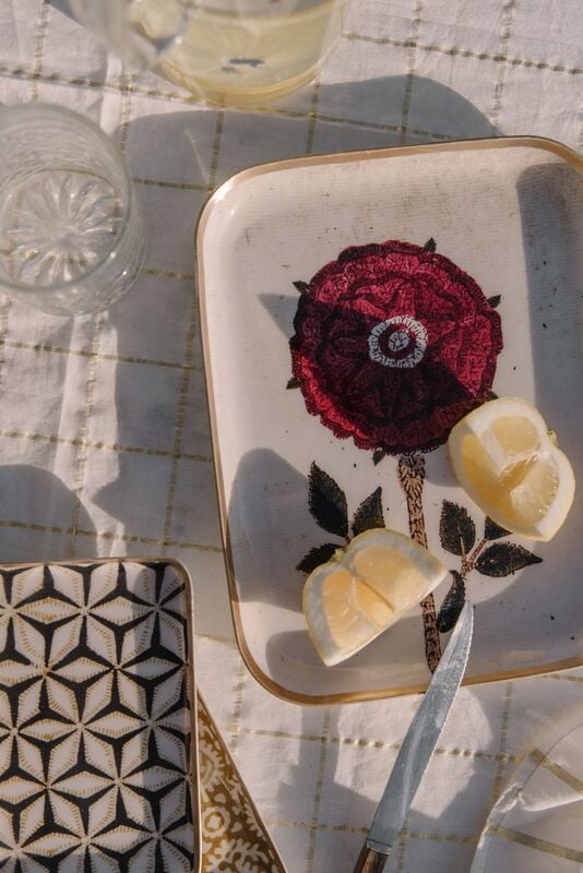 Nappe blanc carreaux or