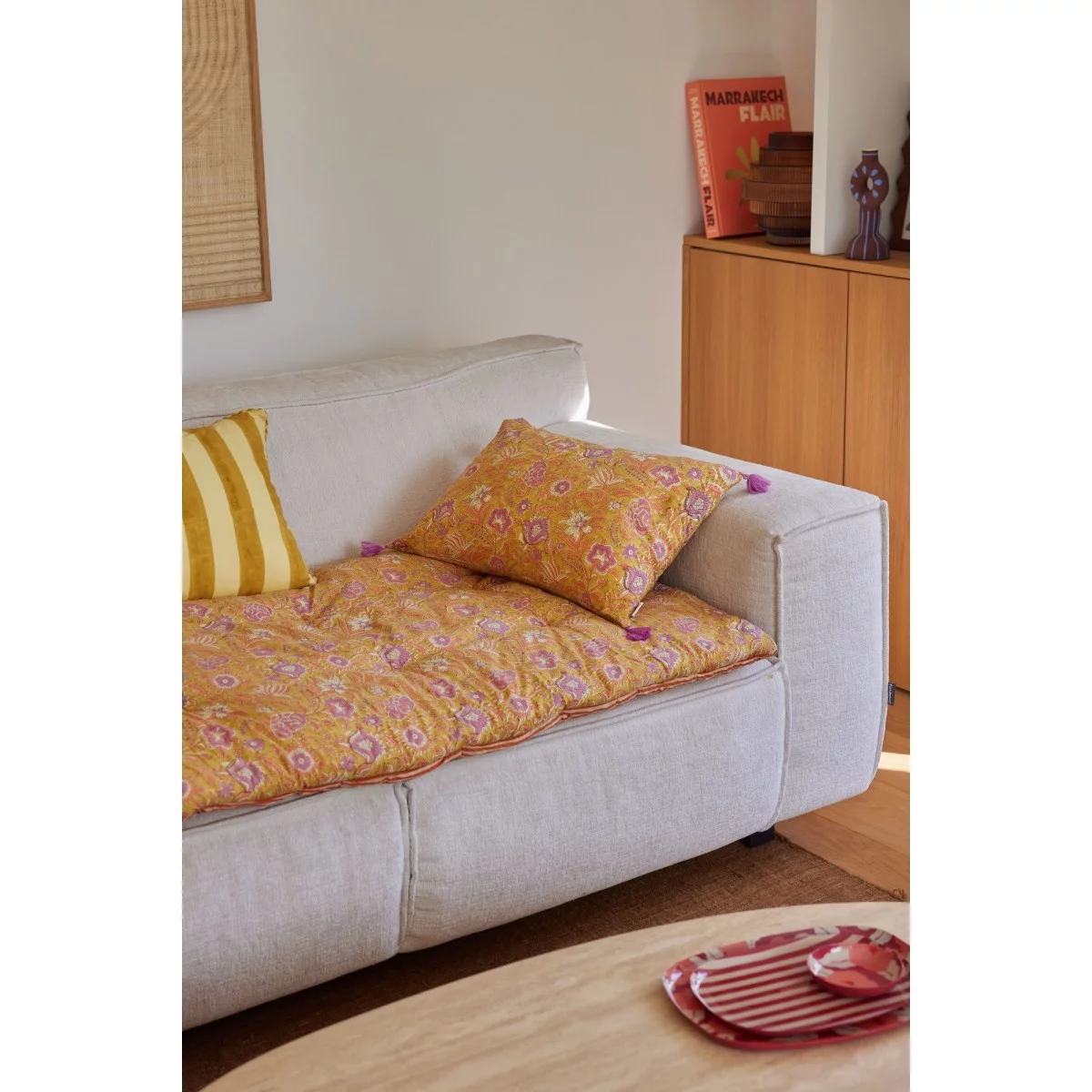 Coussin à fleurs kiwi
