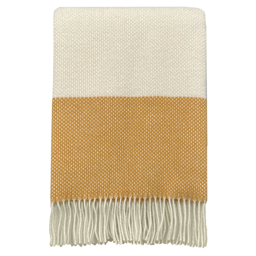 Plaid en laine ocre
