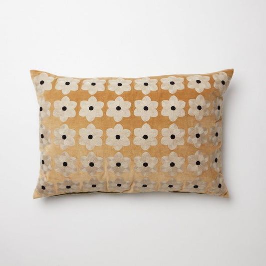 Coussin fleurs beige