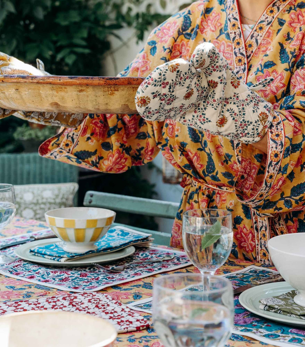 Gant de cuisine à fleurs 1