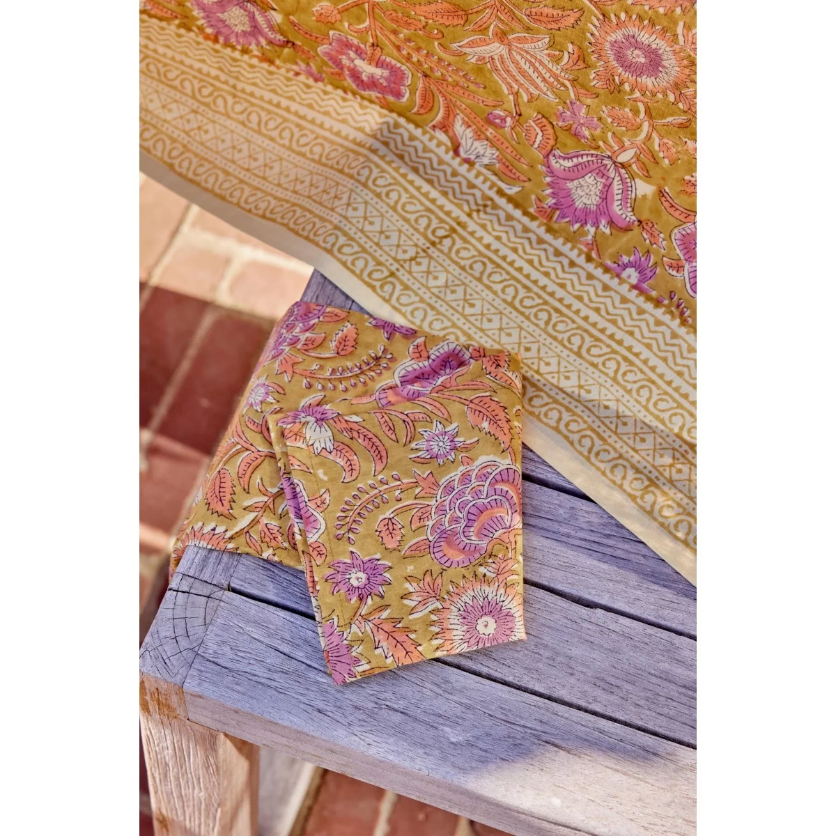 Nappe à fleurs kiwi