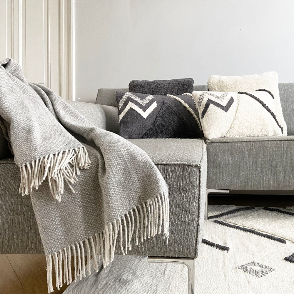 Plaid laine gris