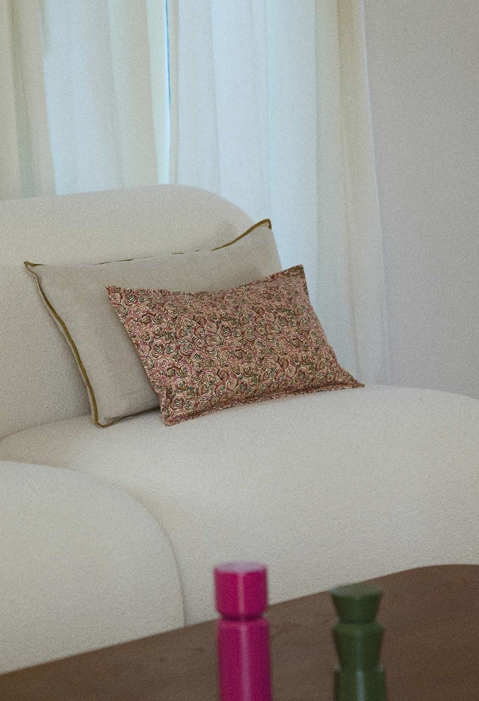 Coussin lin naturel bordure curry