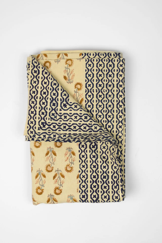 Nappe à fleurs