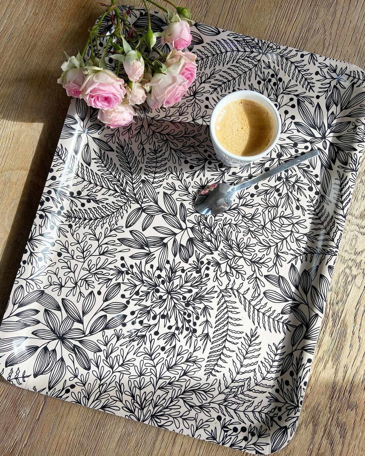 Plateau fleuri beige