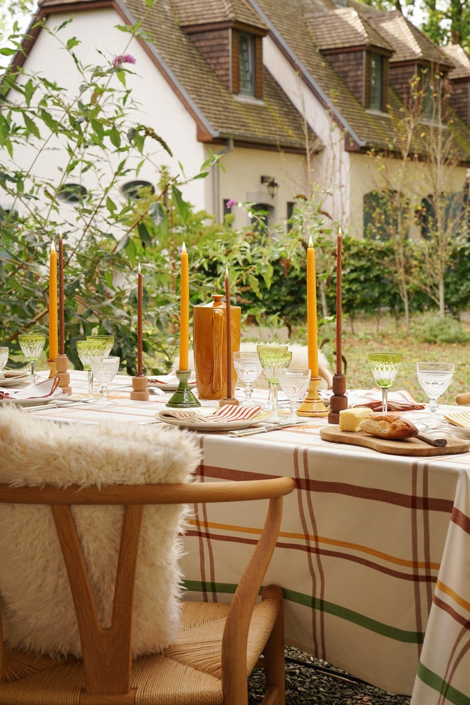 Nappe brodée